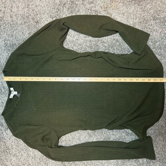 Nine Britton Sweater Size XL Slenderizing Side Ruching Green Shirt - Picture 7 of 8